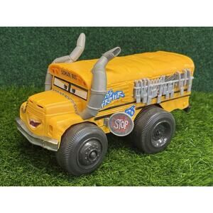 Disney Pixar Cars 3 Water Splash Racers MISS FRITTER Water Toy